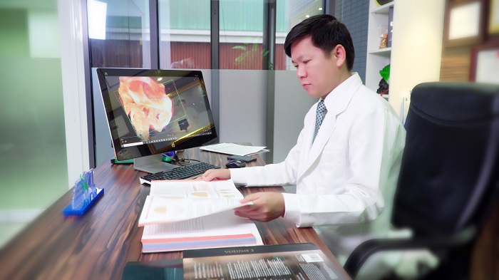 Bác sĩ Tú Dung: “Phẫu thuật gương mặt Mến là thách thức lớn cho bác sĩ”