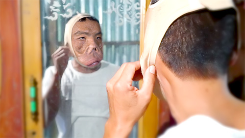 ANH MẾN ĐEO ĐAI NÂNG MẶT CHẢY XỆ MỚI, GƯƠNG MẶT GỌN HƠN NHIỀU
