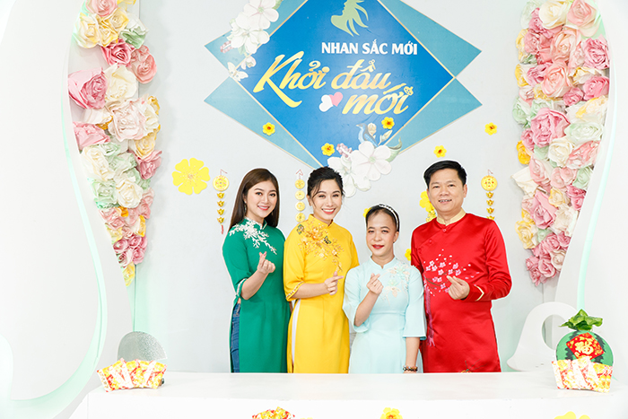 Cái kết bất ngờ cho cô gái 19 năm sống cùng khuôn mặt “dị dạng”