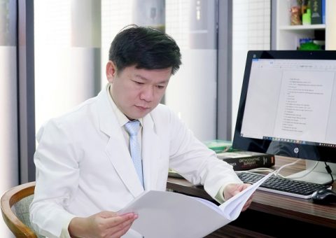 Anh Mến cùng căn bệnh lạ đặt ra nhiều câu hỏi cho các bác sĩ