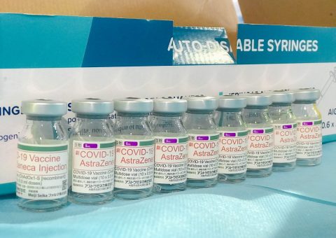 Tưởng dương tính với Covid-19, ai ngờ là phản ứng sau tiêm Vaccine