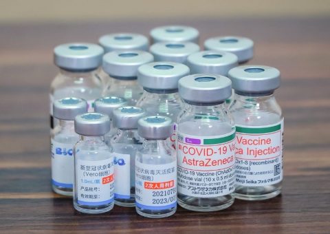 Bác sĩ Tú Dung giải đáp các thắc mắc thường gặp về vaccine Covid-19
