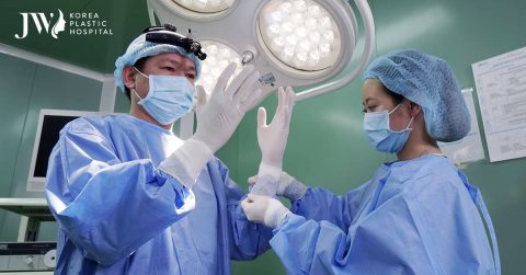 Bác sĩ nâng mũi đẹp nổi tiếng tại Sài Gòn