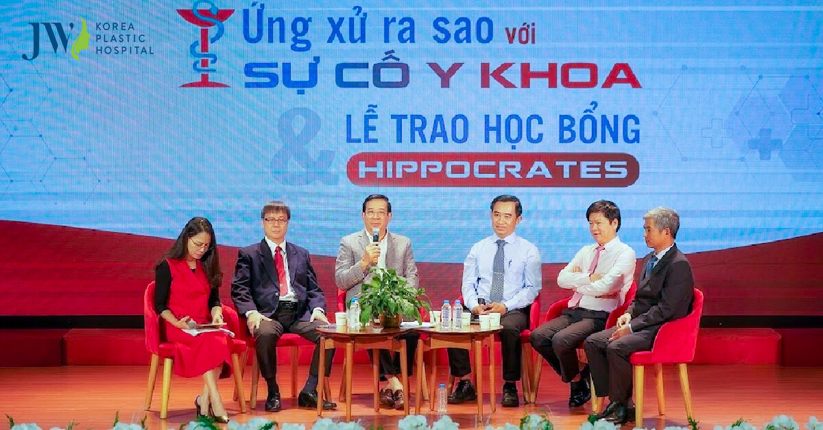 Bác sĩ Tú Dung tự hào nhận được lời mời tham dự buổi hội thảo “Ứng xử ra sao với sự cố y khoa”
