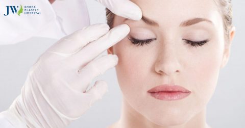 Biến chứng nâng cung mày đọc ngay để tránh rước họa vào thân