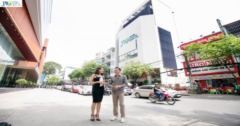 Chữa sụp mí mắt ở đâu tốt, an toàn tại TP.HCM