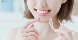 Những loại niềng răng trong suốt phổ biến nhất thumb