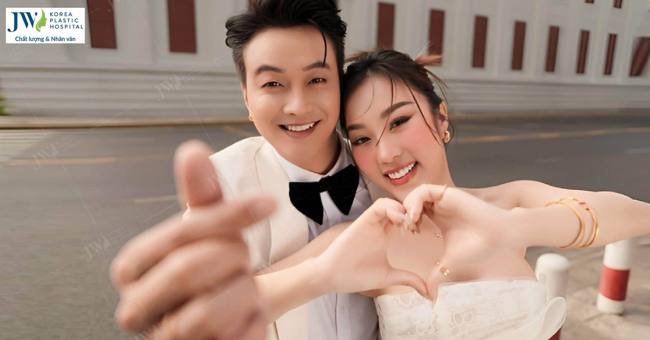 Vợ sắp cưới TiTi (HKT) gây sốc với nhan sắc xinh đẹp, thân hình nóng bỏng