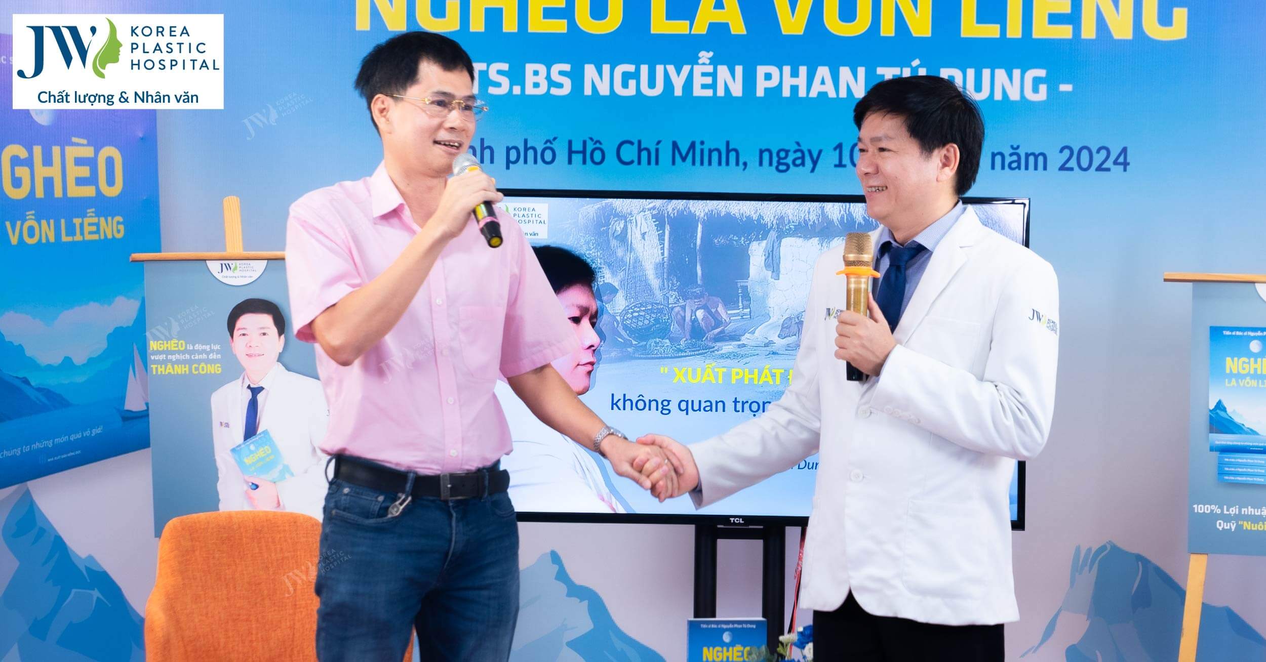 Lễ ra mắt sách “Nghèo là Vốn Liếng” của TS.BS Nguyễn Phan Tú Dung thu hút truyền thông cả nước