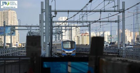 Hướng dẫn cẩm nang khách hàng khi đi tàu Metro đến Bệnh viện JW 