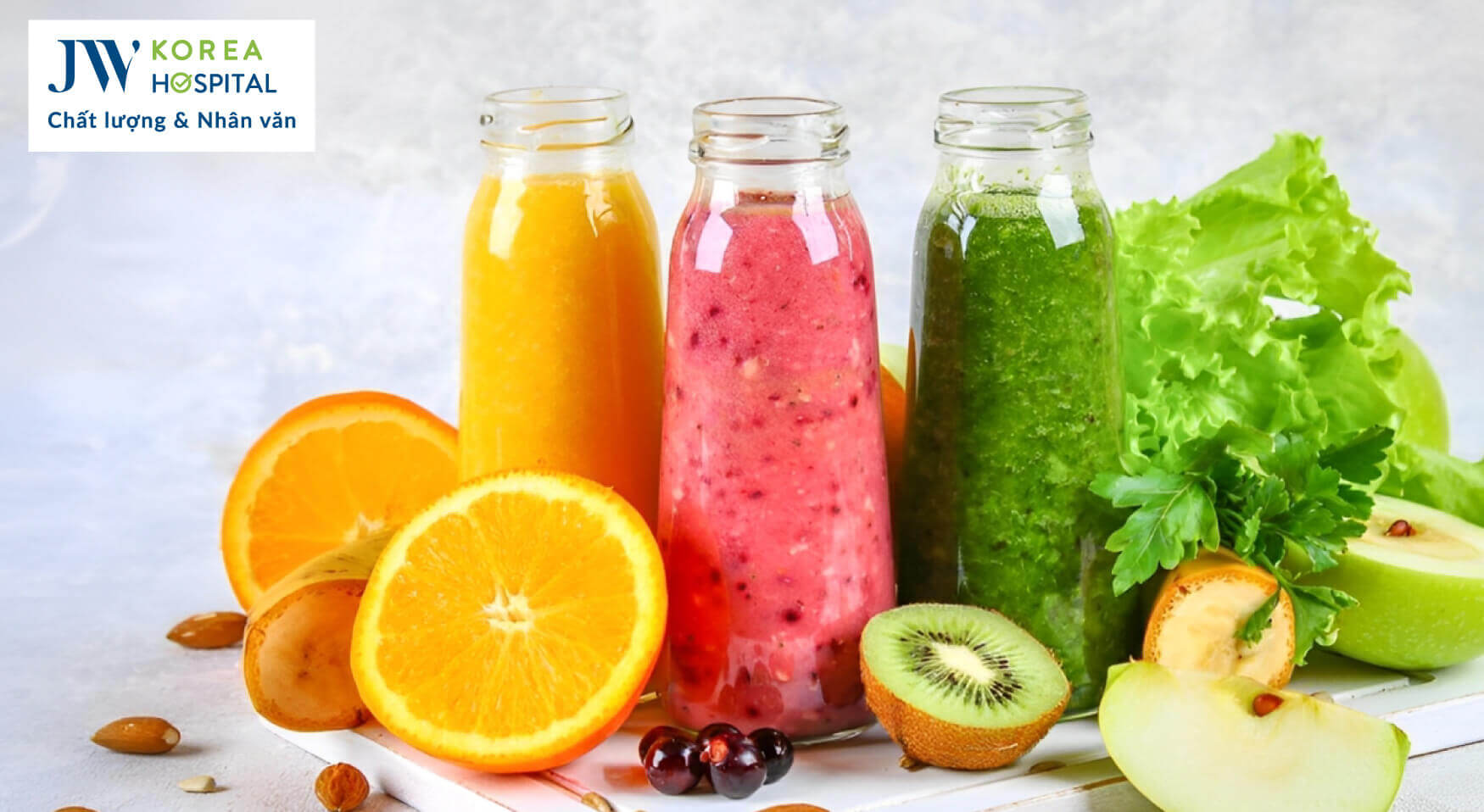 uong-nuoc-ep-dung-cach