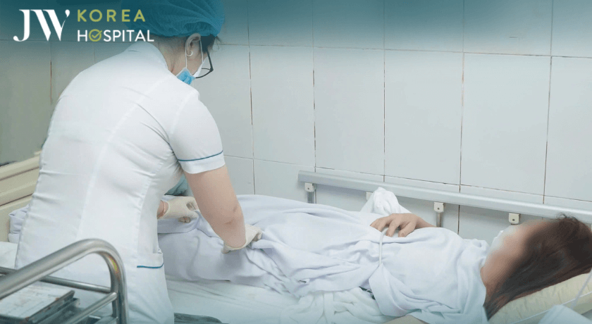 Jw-care-cham-soc-chuyen-sau-sau-phau-thuat