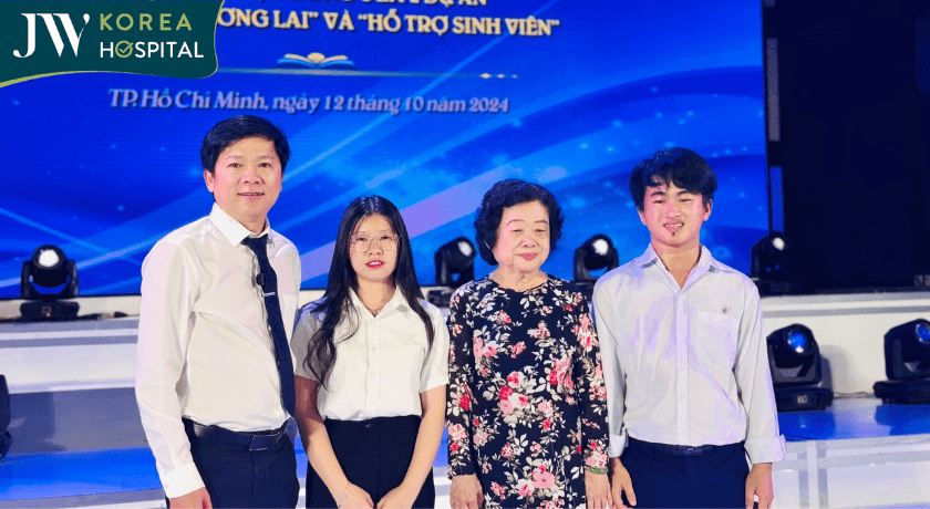 bác sĩ tu dung cùng quy học bổng vừ a dính