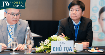 Bác sĩ Tú Dung tự hào ngồi ghế chủ tọa phiên Hàm mặt tại hội nghị Khoa học quốc tế HPASS 2025