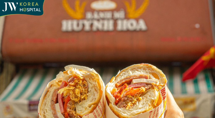 bánh mì huynh hoa