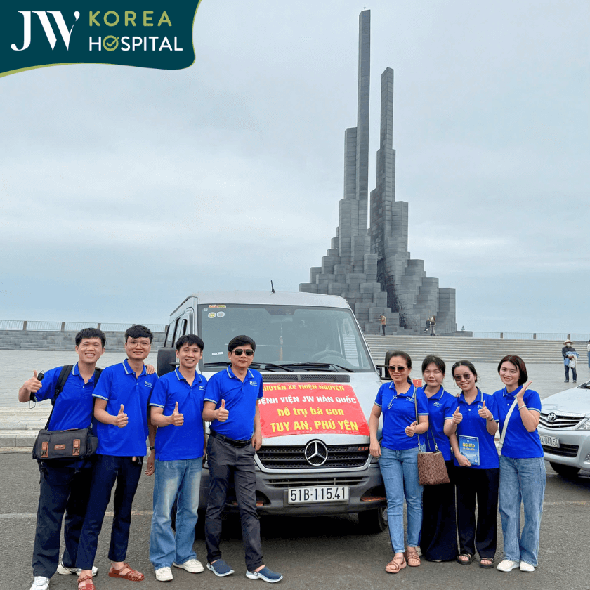 Hai đoàn JW hội ngộ cắt đầu đi đến những nơi hẻm ngách ở Phú Yên