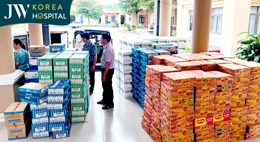 Những phần quà nghĩa tình từ JW