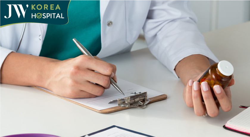 Nên uống thuốc theo sự chỉ định của bác sĩ chuyên khoa