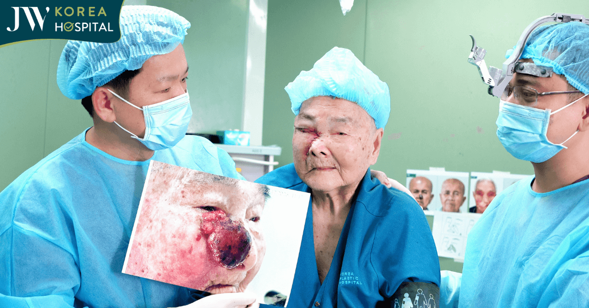 3 giờ căng não phẫu thuật cắt khối u máu đã lở loét cho cụ bà 93 tuổi bị suy tim nặng