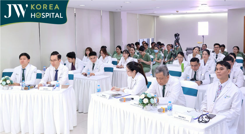 bệnh viện JW tổ chức hội nghị tổng kết đề tài nghiên cứu 2025 và thẩm định đề tài nghiên cứu khoa học 2026