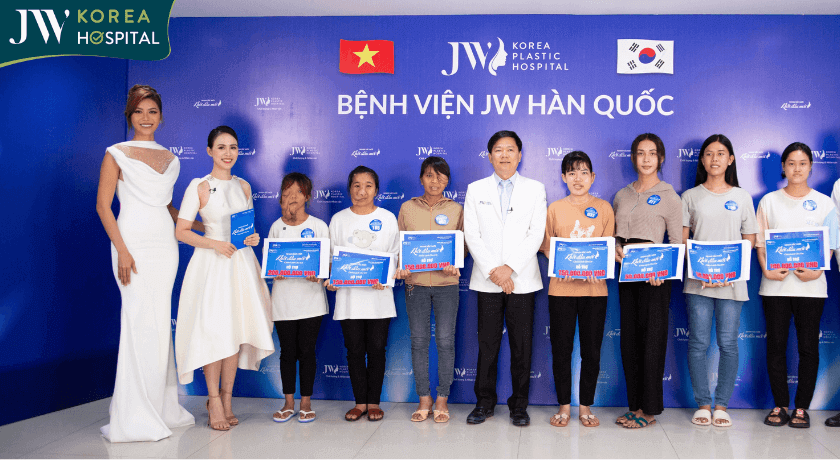 chương trình Nhan sắc mới - Khởi đầu mới