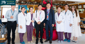 Dr Man Koon Suh có chuyến thăm Bệnh viện JW