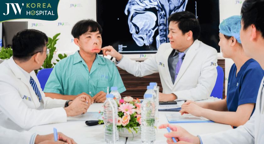 hội chuẩn ca anh mến trước khi bước vào ca phẫu thuật tiếp theo