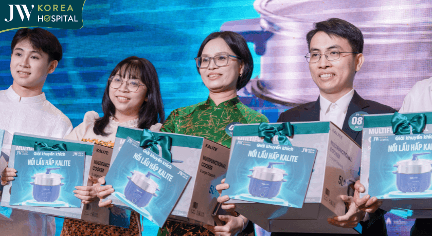 những phần quà đặc biệt cho nhân viên may mắn