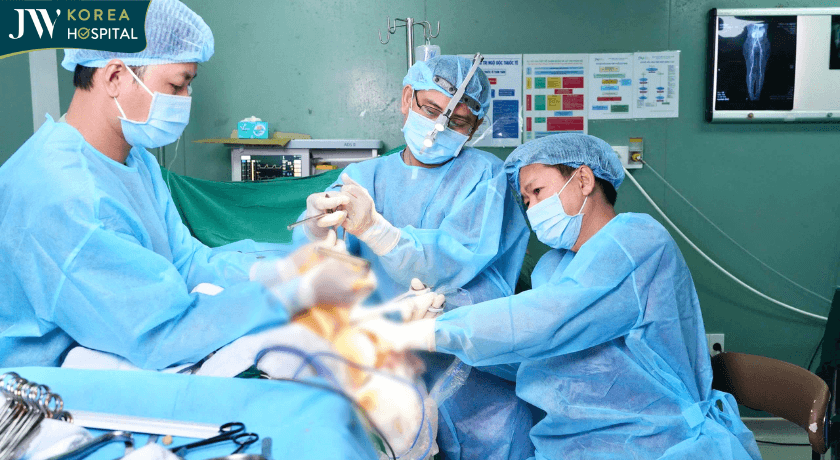 Công nghệ dao mổ siêu âm Harmonic tại JW