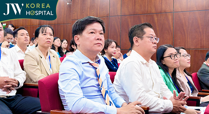 TS.BS Nguyễn Phan Tú Dung tiếp tục cập nhật kiến thức chuyên sâu về tạo hình thẩm mỹ
