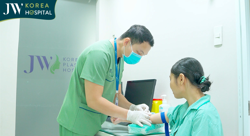 Không chỉ hỗ trợ y tế, điều dưỡng tại Bệnh viện JW còn mang đến sự quan tâm tận tâm giúp khách hàng luôn cảm thấy thoải mái, yên tâm