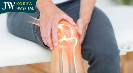 Đau nhức xương khớp là triệu chứng ung thư máu