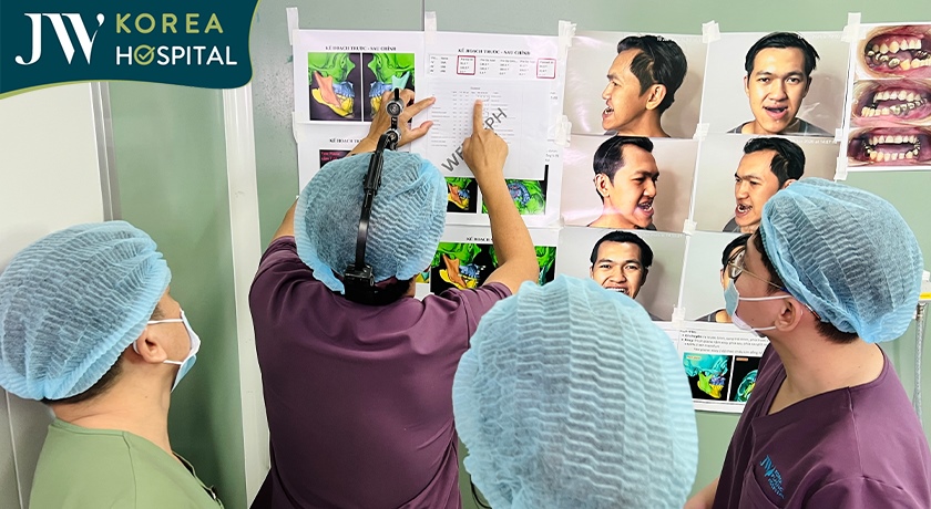Bác sĩ Tú Dung hội chẩn đa chuyên khoa, đánh giá tình trạng hàm móm nặng và xây dựng phương án điều trị cho Yon Soda.