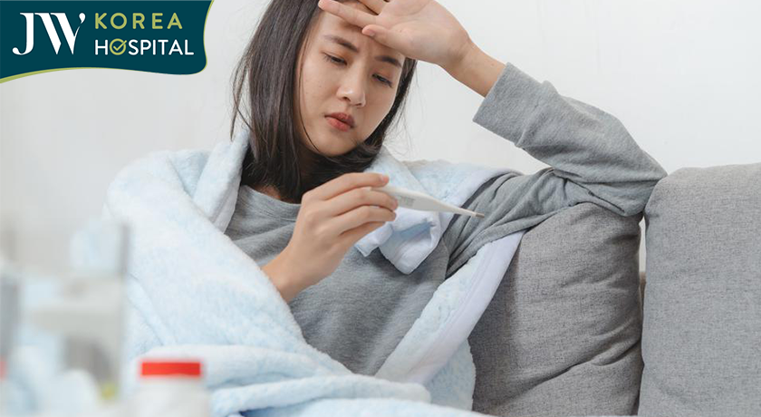 Sốt và ớn lạnh kéo dài là triệu chứng của ung thư máu