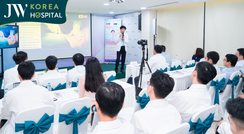 Bác sĩ Tú Dung phát biểu tại lễ ký kết chuyển giao công nghệ J Plasma