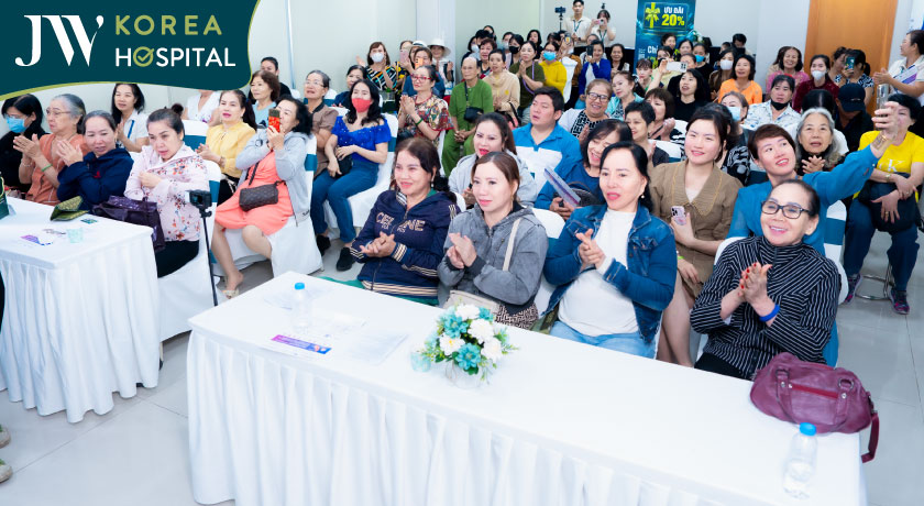 Toàn cảnh Đại tiệc Sinh nhật 26 năm Bệnh viện JW diễn ra sôi động với hàng trăm khách hàng tham dự
