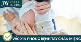 Tiêm vắ xin phòng chống bệnh tay chân miệng ở trẻ nhỏ