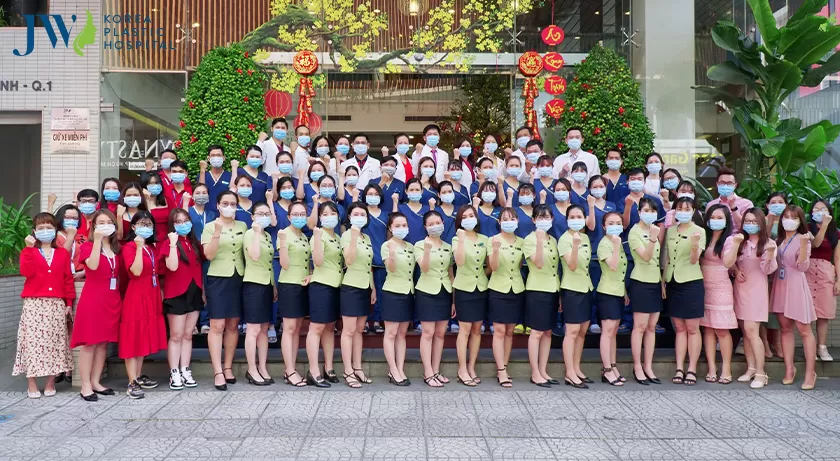 Đội ngũ nhân viên chuyên nghiệp của Bệnh viện JW