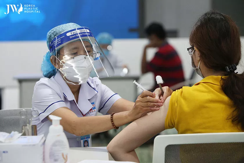 Tăng cường tiêm vaccine mũi 3