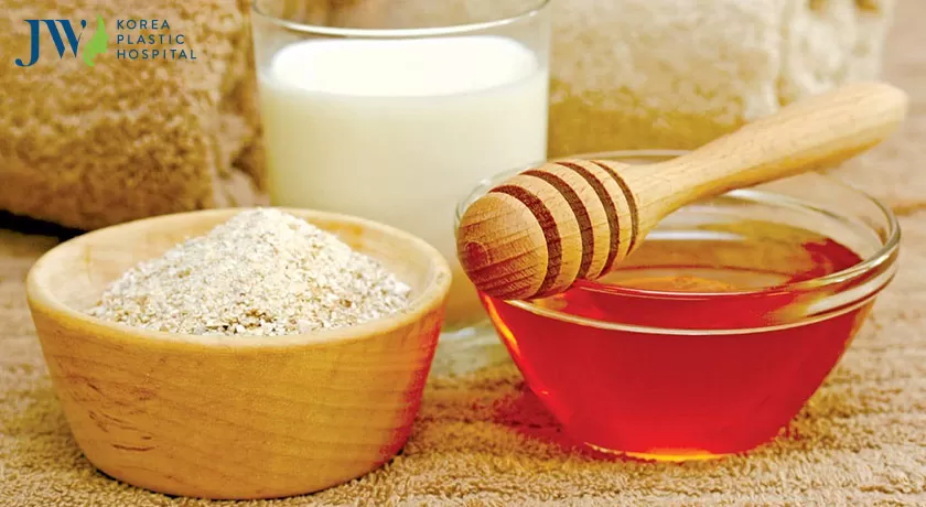 Cách làm trắng da bằng nước vo gạo và Vitamin E