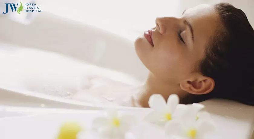 Cách tắm trắng bằng sữa tươi da bật tông trông thấy