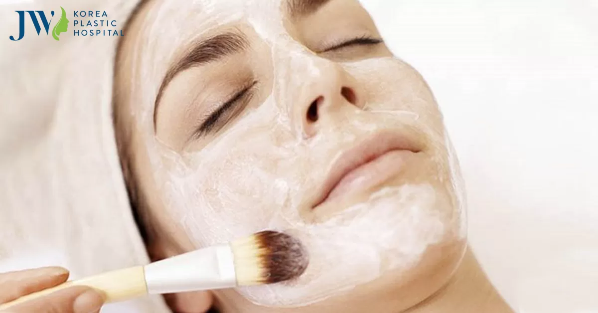 Cách đắp mặt nạ sữa chua không đường cho da sáng mịn màng