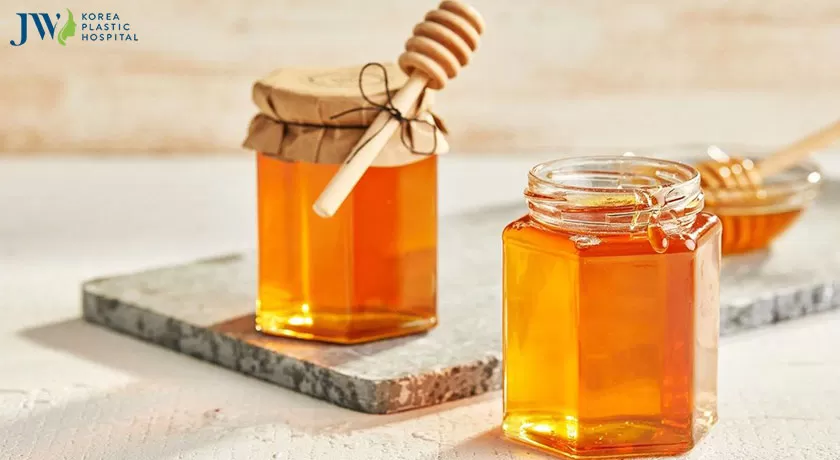 Thành phần trong mật ong có tác dụng làm trắng da