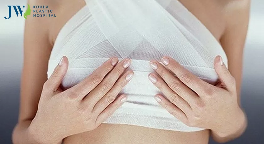 Nâng ngực bị hỏng, lệch, bao xơ nguy hiểm đến tính mạng