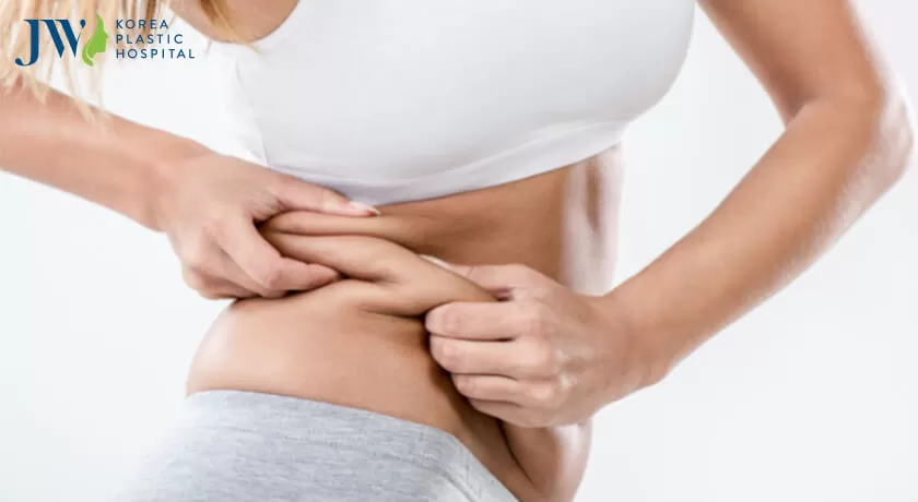 Da bụng thừa vô cùng mất thẩm mỹ