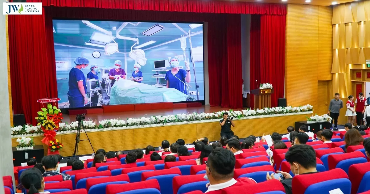 Đề tài sự cố y khoa của bác sĩ Tú Dung thu hút nhiều sự quan tâm