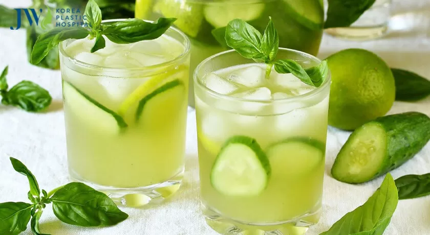 Nước ép cần tây được rất nhiều người áp dụng làm nước uống giảm mỡ