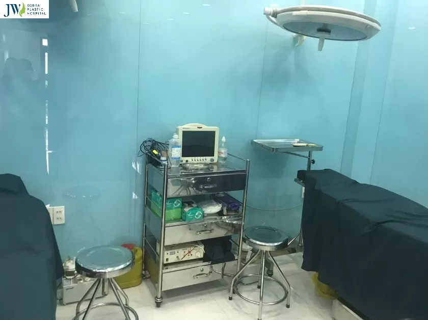 thẩm mỹ chui làm đẹp
