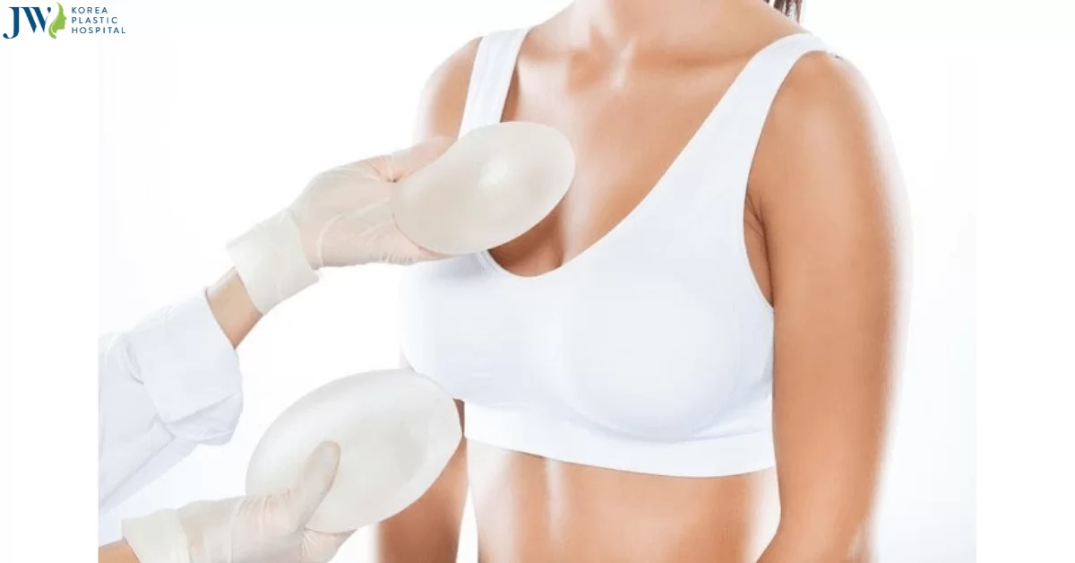 Quy trình chăm sóc bệnh nhân phẫu thuật nâng ngực bằng túi độn ngực