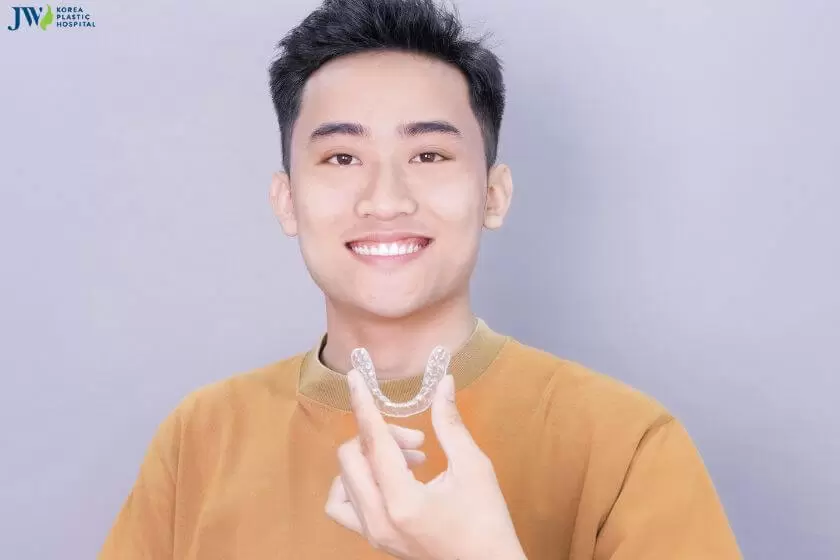 Có nên niềng răng khi bị sâu răng không? 3